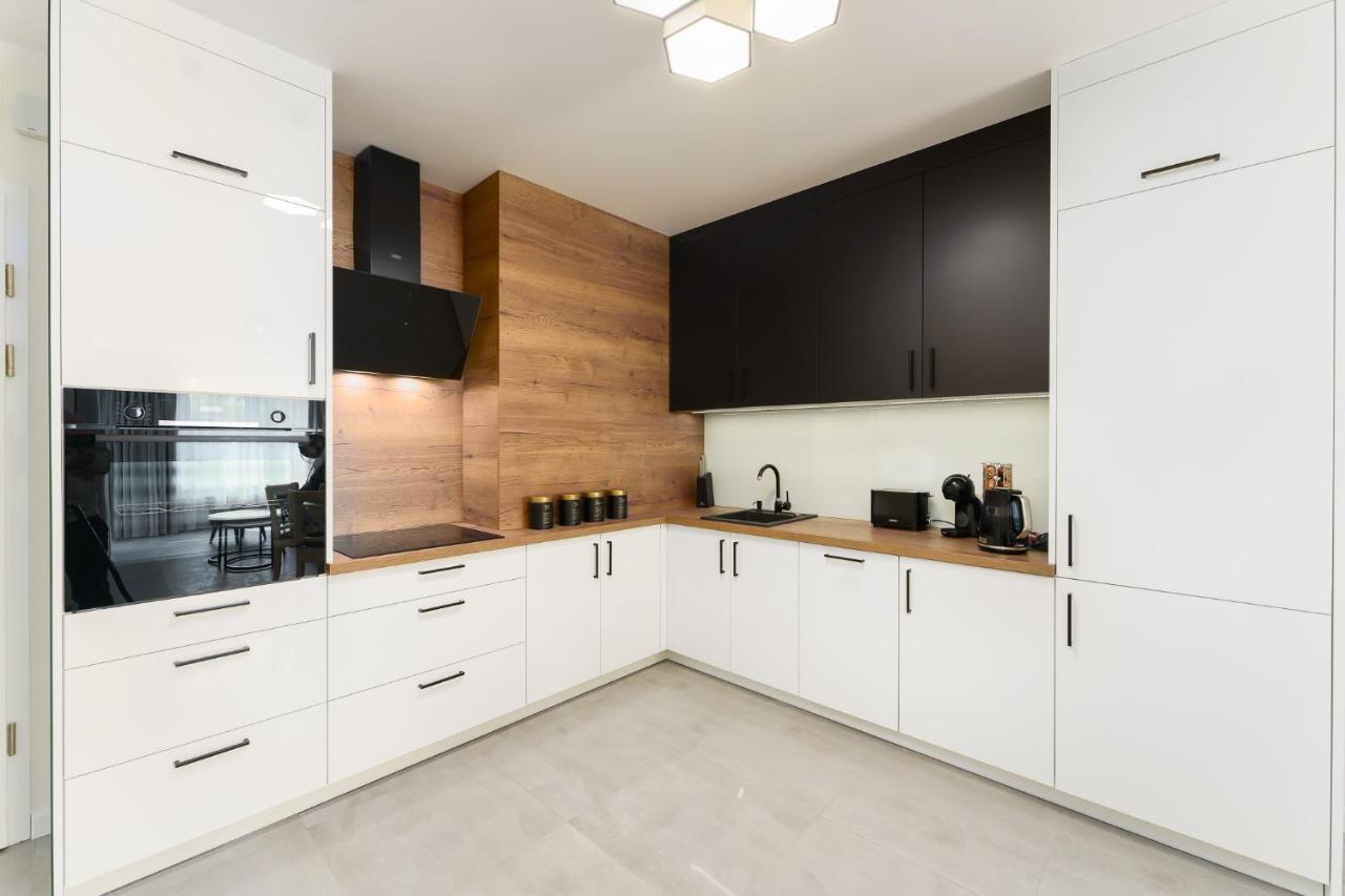 Apartamenty Adyl Platany Kolobrzeg Bagian luar foto