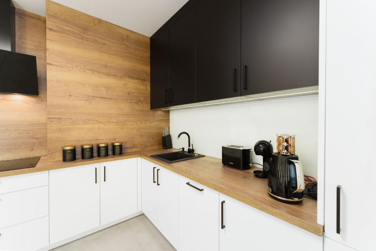 Apartamenty Adyl Platany Kolobrzeg Bagian luar foto