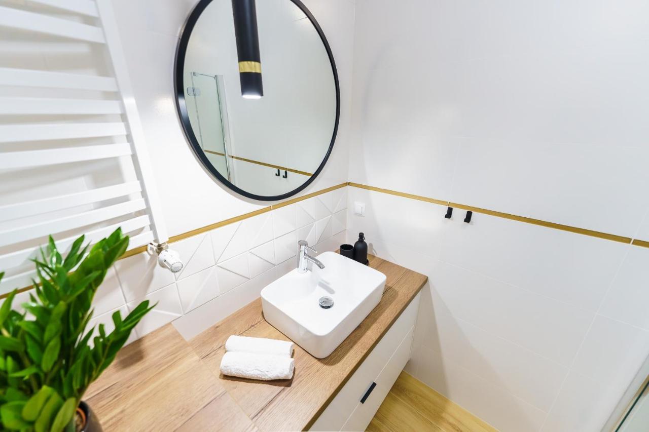 Apartamenty Adyl Platany Kolobrzeg Bagian luar foto